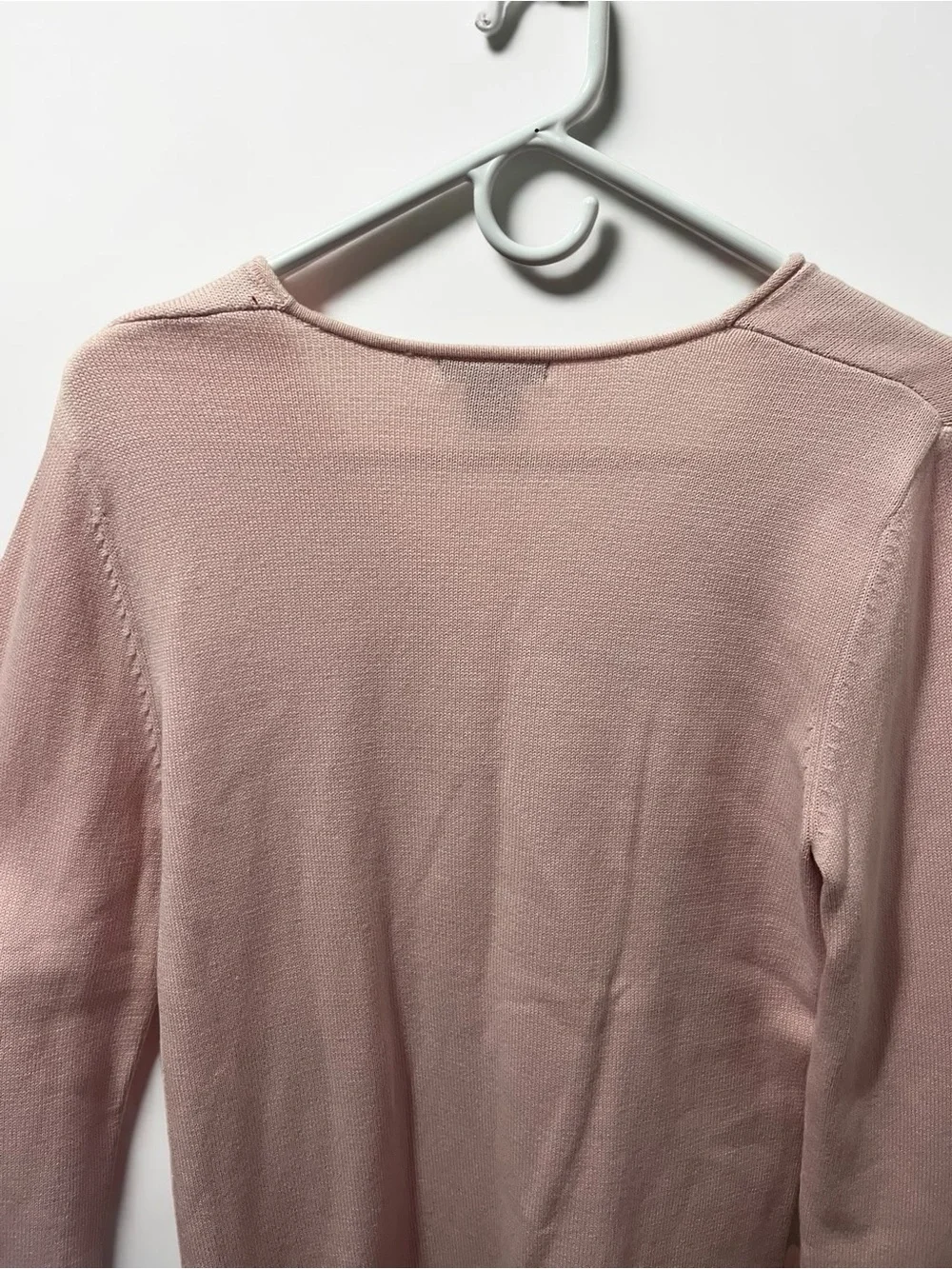 Eddie Bauer classic neck